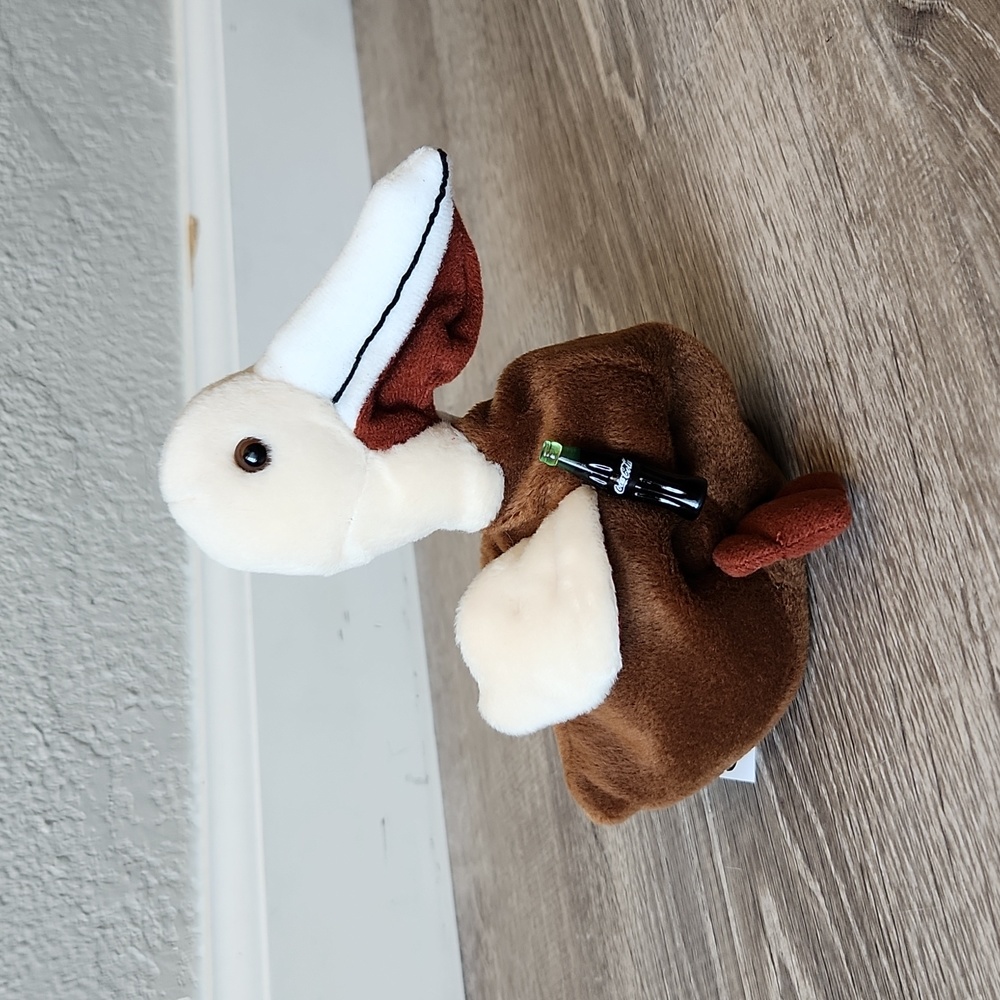 1998 Coca-Cola Can Can Cuba Brown Pelican Plush Beanie